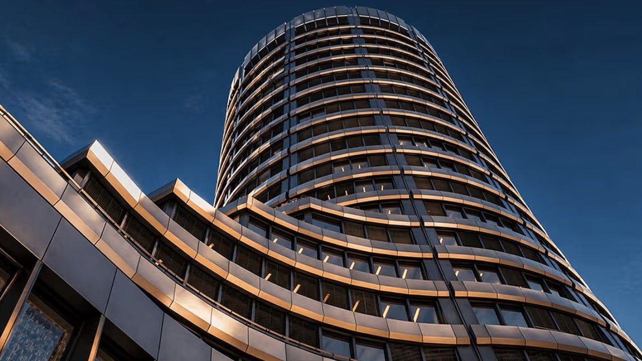 6 Senators Challenge 1,250% Bitcoin Capital Rule They Say Blocks Banks From Crypto