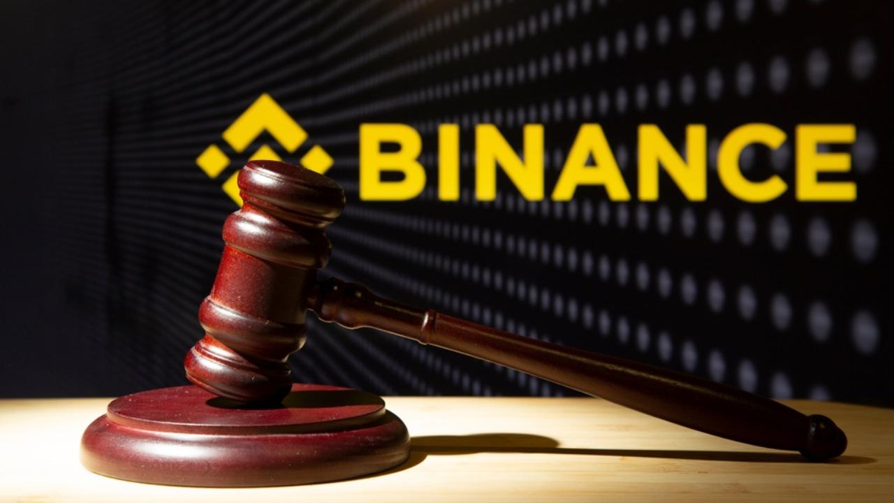Binance ETH Withdrawals Hit 3-Year High as Riot Stages Another 500 BTC for Possible Sale